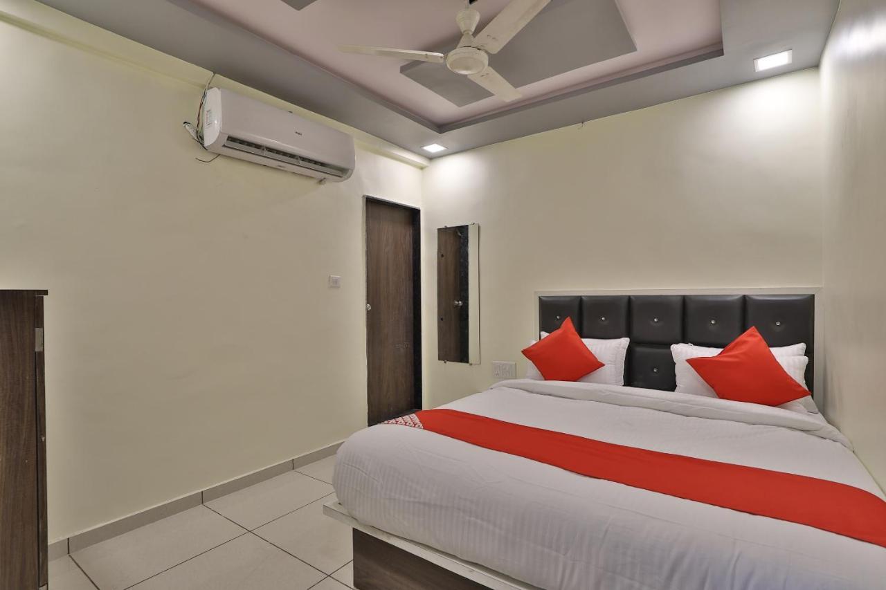 Hotel O Sunway Ahmedabad Esterno foto