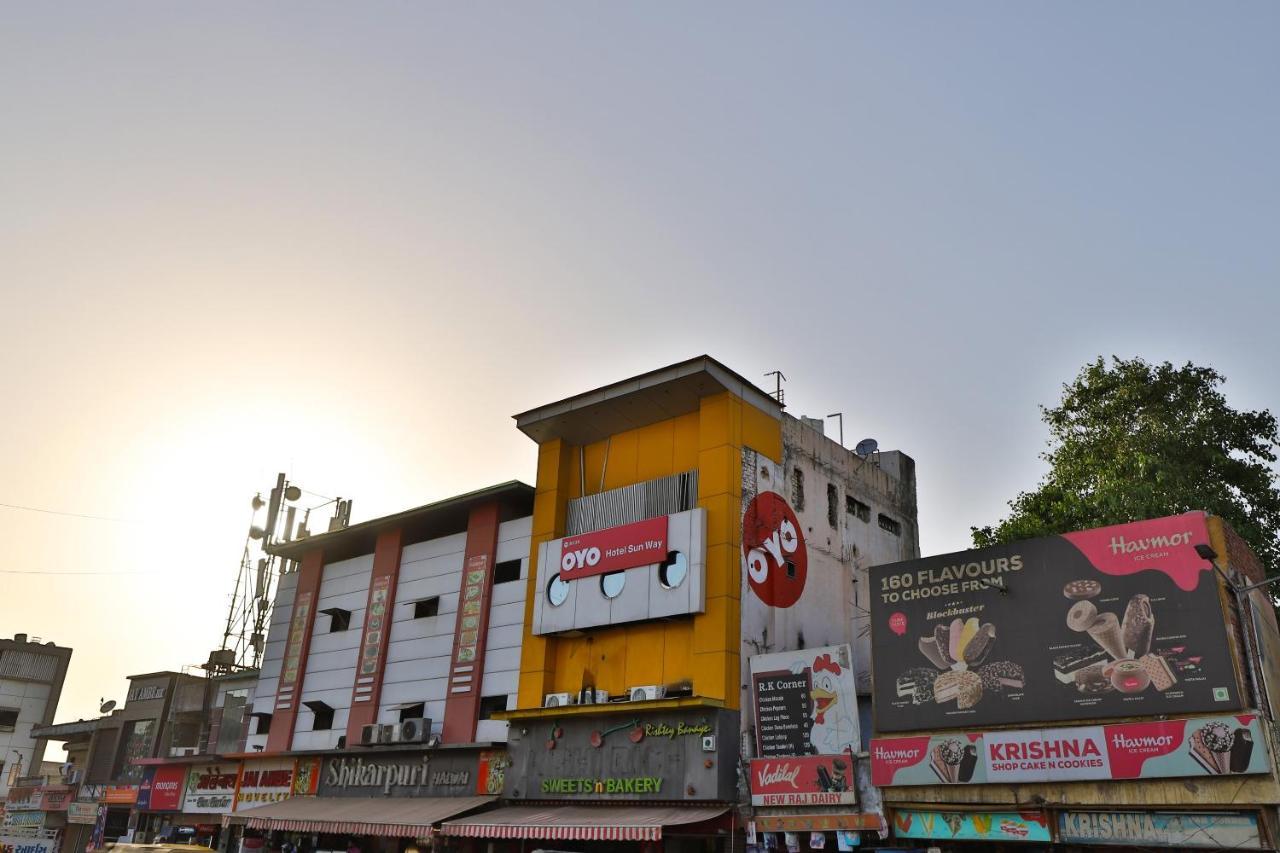 Hotel O Sunway Ahmedabad Esterno foto