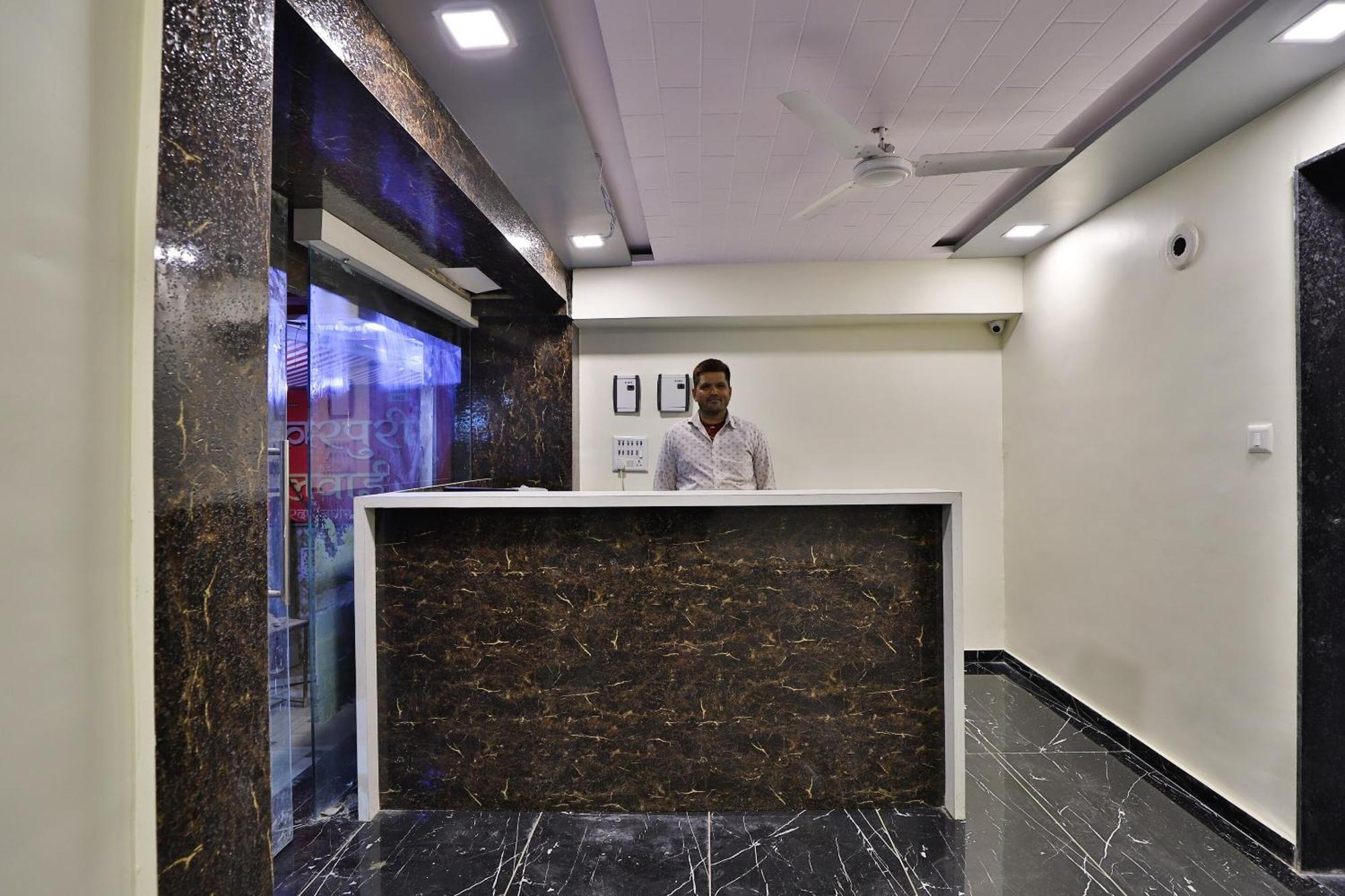 Hotel O Sunway Ahmedabad Esterno foto